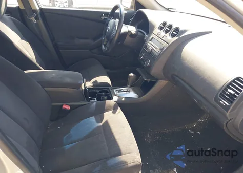 2011 Nissan Altima 2.5 S z USA, uszkodzony, nr VIN 1N4AL2AP1BC103504